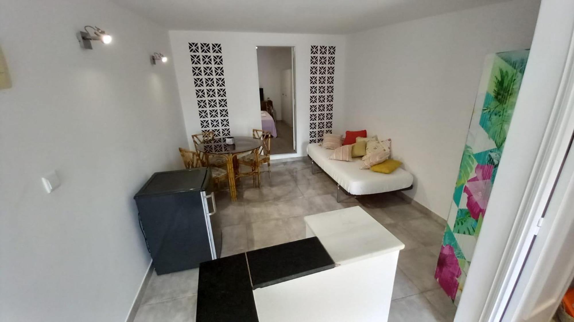 Alvito Guest House - Comfortable Room With Private Bathroom 리스본 외부 사진